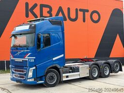 Volvo FH 500 8x4*4 FOR SALE AS CHASSIS / GCW 70 ton /...