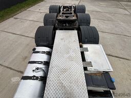 Volvo FH 500 8x4*4 FOR SALE AS CHASSIS / GCW 70 ton /...