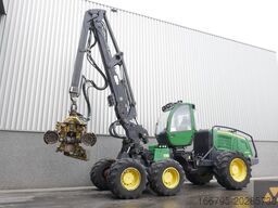 John Deere 1270E