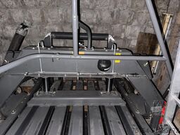 CLAAS Quadrant 5300FC