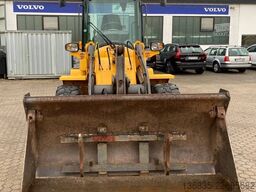 Volvo L 30 G