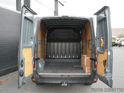 Renault Master 2.3 dCi 135PK EURO 6 - Airco - Navi - Cr...