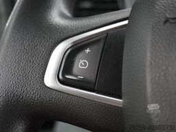 Renault Master 2.3 dCi 135PK EURO 6 - Airco - Navi - Cr...