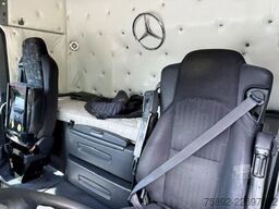 Mercedes-Benz Actros 1858 V8 / Megaspace / Retarder / Euro 3