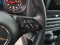 Mercedes-Benz VITO 116 NEUES MODELL AHK NAV KAM MBUX TOTWINKEL