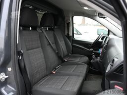 Mercedes-Benz Vito 111 CDI Lang Navi Airco 3 persoons Parktro...