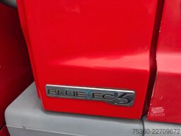 MERCEDES-BENZ 813