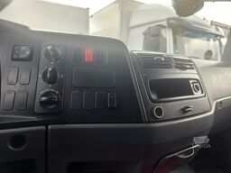 MERCEDES-BENZ 813