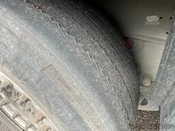 SCHMITZ CARGOBULL - SCS 24/L - Dhollandia 2.000KG - DISC - Slidin...