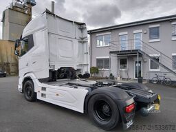 DAF XG+ 530 FT Intarder PCC 2x Tank Intarder