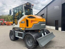 Liebherr A909