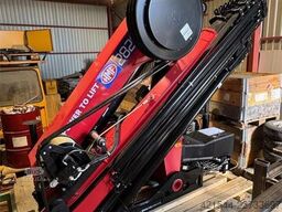 HMF Hermeler Maschinenbau 2820K Crane
