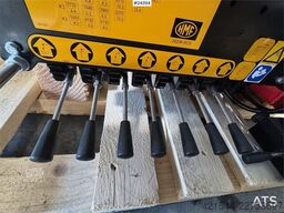 HMF Hermeler Maschinenbau 2820K Crane