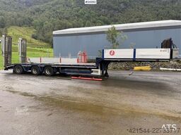 Istrail 3 akslet Low Loader Semi-Trailer with Hydraulic Ra