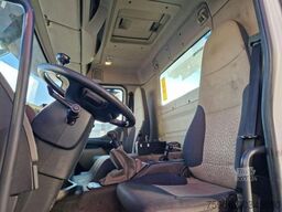 Renault Premium Lander 410