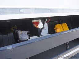 MAN TGX 26.470 / 2022 / Krone Refrigerator 4
