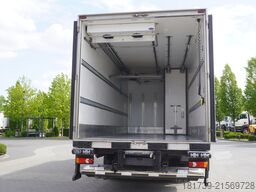 DAF LF 220 / Refrigerator 16 EPAL Multitemp