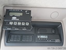 DAF LF 220 / Refrigerator 16 EPAL Multitemp