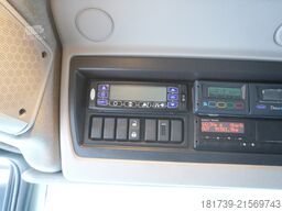 Renault D210 12T / Bitemperature Refrigerator