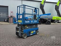 Genie GS1932 Electric, Working Height 7.8 m, 227kg Capac