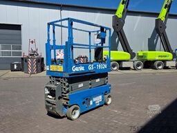 Genie GS1932 Electric, Working Height 7.8 m, 227kg Capac