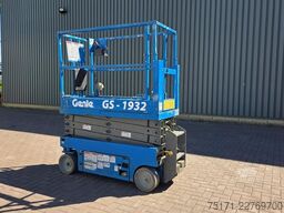 Genie GS1932 Electric, Working Height 7.8 m, 227kg Capac