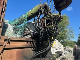  Container w/ Logilift 7.5 t/m crane.