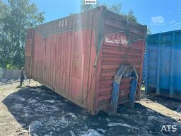  Container w/ Logilift 7.5 t/m crane.