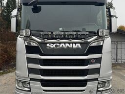 Scania R580 6x4 Tipper Truck with Snow Plow Setup
