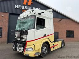 DAF XF 450 4X2 Standairco Driveable damage!