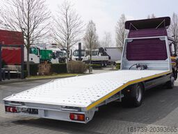 Mercedes-Benz Atego 1224 / New galvanized tow truck