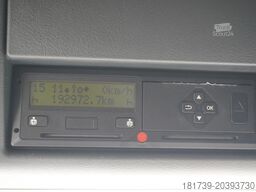 MAN TGX 18.420 tractor unit / 190 tho. km