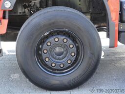 MAN TGS 33.510 tractor unit / 6x4 / Sleeper