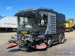 Ravo Ravo 560 sweeper 3th brush / vacuumtruck (BZ-VJ...