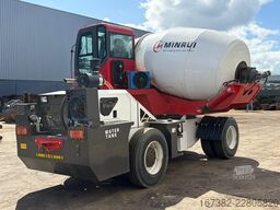 Minrui 4M3 Self Loading Concrete Mixer 4x4