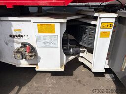 Minrui 4M3 Self Loading Concrete Mixer 4x4