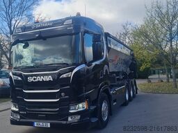 SCANIA G 560 8x4