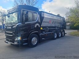 SCANIA G 560 8x4