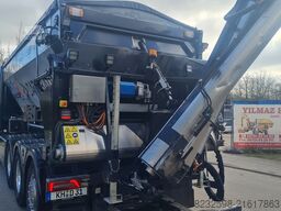 SCANIA G 560 8x4