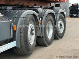 SCANIA R 380 HIAB-Ladekran und ARK, Liftachsen 2+4