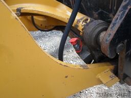 CATERPILLAR 906 M/ Schaufel/Gabel/ 2990 Std.