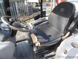 CATERPILLAR 906 M/ Schaufel/Gabel/ 2990 Std.