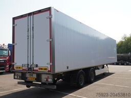 Van Eck 2 AXLE FRIGO CHAIN SYSTEM FLOOR TRAILER