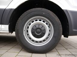 VW CRAFTER 35 FLACH RF-KAMERA GANZJAHRESREIFEN L3H2