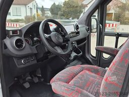 MERCEDES-BENZ 515 Sprinter 22 Schlafsessel Lagerfahrzeug S