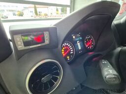 MERCEDES-BENZ 515 Sprinter 22 Schlafsessel Lagerfahrzeug S