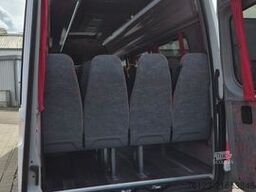 MERCEDES-BENZ 515 Sprinter 22 Schlafsessel Lagerfahrzeug S