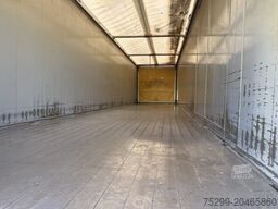 CF 300 Schubboden / Swiss-Vehicle