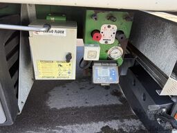 CF 300 Schubboden / Swiss-Vehicle