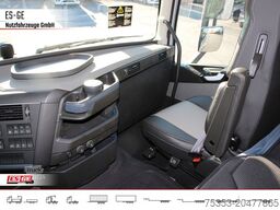 VOLVO FH 551 8x4 Tridem VLA (Luftfederung)